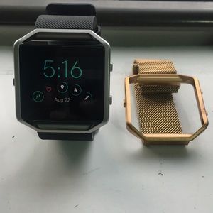 Fitbit Blaze with 2 straps and charger